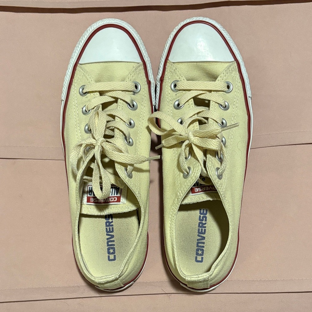 Vintage Yellow Converse